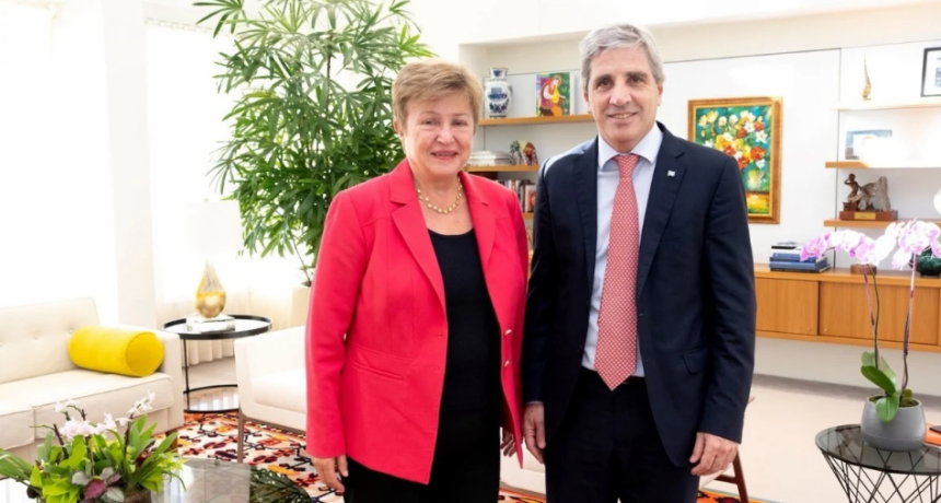 Caputo con Georgieva en Davos, a días de una nueva revisión del acuerdo