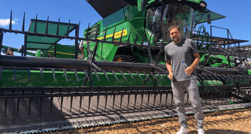 Javier Lux: &ldquo;Aquello de la tenaza y el cortafierro ya hay que dejarlo de lado, y agarrar la computadora&rdquo;