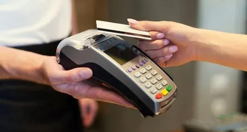 El 56% de los hogares argentinos no llega a fin de mes, revela un estudio