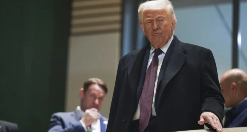 Donald Trump orden&oacute; un bloqueo del estrecho de Ormuz tras el fracaso de las negociaciones con Ir&aacute;n