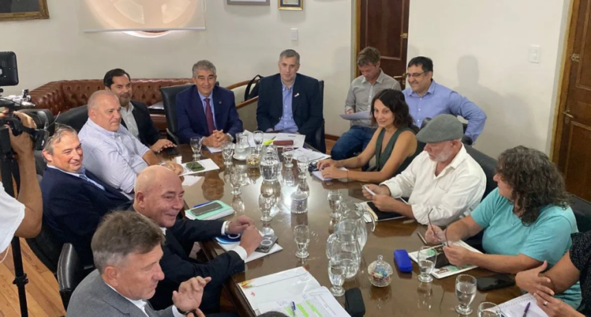 Paritarias en Santa Fe: Pablo Olivares asegur&oacute; que 