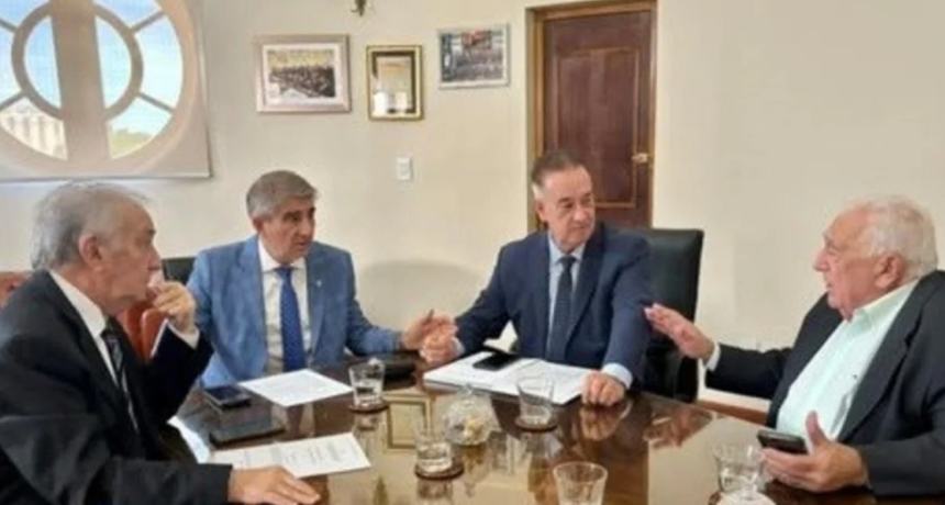 Reuni&oacute;n clave del Gobierno provincial para asistir a zonas afectadas por inundaciones