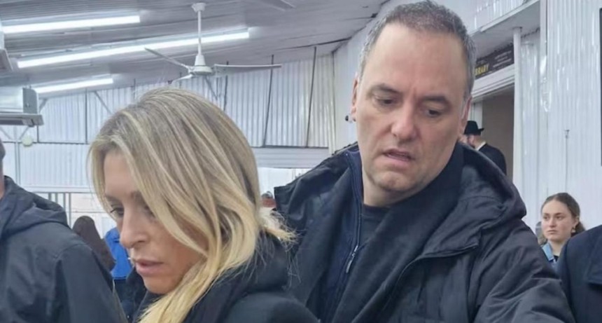 Adorni y su esposa: inocencia fiscal no es inocencia penal