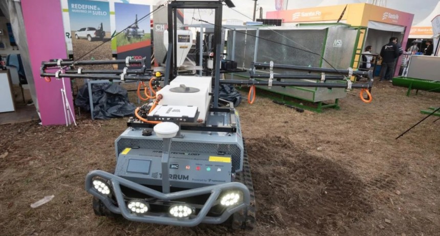 El primer robot agr&iacute;cola aut&oacute;nomo hecho en Santa Fe ya tiene compradores: cinco unidades se vendieron en Agroactiva
