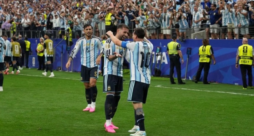 Messi: &ldquo;Ya le dimos varias alegr&iacute;as a la gente, pero intentaremos darle una m&aacute;s&rdquo;