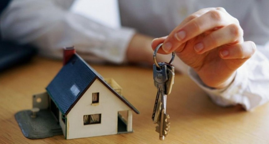 El acceso a la vivienda se 