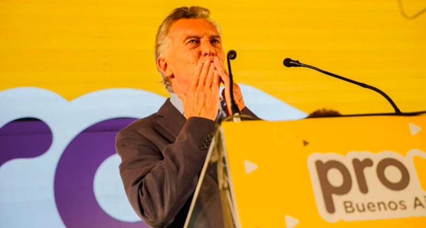 Kirchneristas y libertarios se irritan con Macri