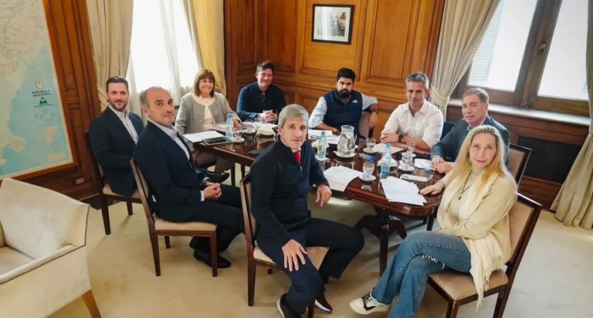 Se reuni&oacute; la mesa pol&iacute;tica de la Libertad Avanza con la presencia de Karina Milei
