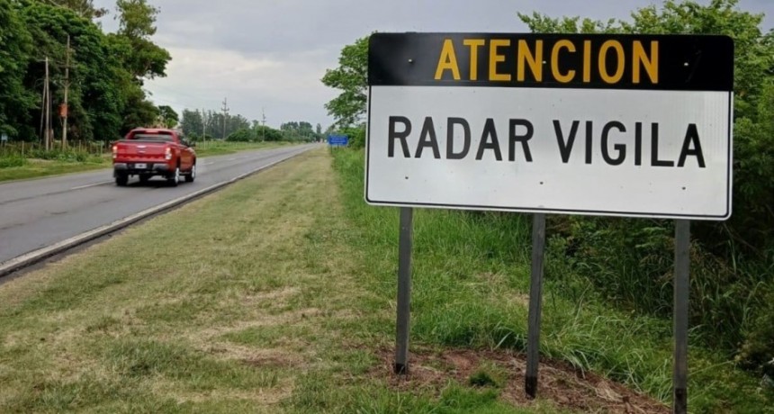 Ruta 11: colocaron dos radares de velocidad en un pueblo cercano a la ciudad de Santa Fe