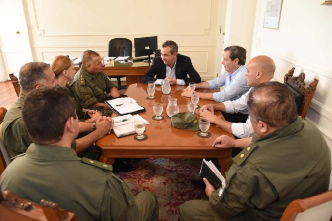 Javkin se reunió con Gendarmería para coordinar acciones conjuntas