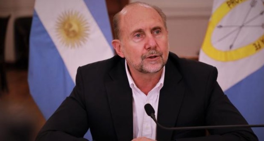 El gobernador Perotti objet&oacute; el paro de los docentes santafesinos 