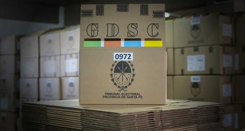 Elecciones 2023: qu&eacute; es y c&oacute;mo se va aplicar la Ficha Limpia por primera vez en Santa Fe 