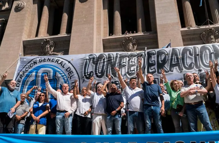 La CGT march&oacute; a Tribunales y present&oacute; un recurso contra la reforma laboral