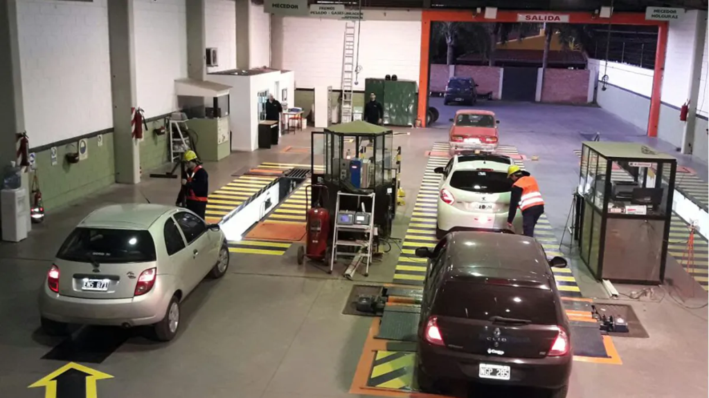 Revisi&oacute;n t&eacute;cnica vehicular: Santa Fe aclar&oacute; si aplicar&aacute; los cambios que impulsa Naci&oacute;n