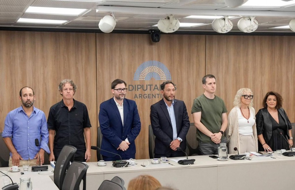 $LIBRA: diputados opositores contraatacan contra los Milei y el fiscal Taiano