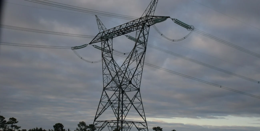 &iquest;Qu&eacute; significa para Santa Fe la licitaci&oacute;n del gobierno nacional de mega bater&iacute;as en alta tensi&oacute;n?