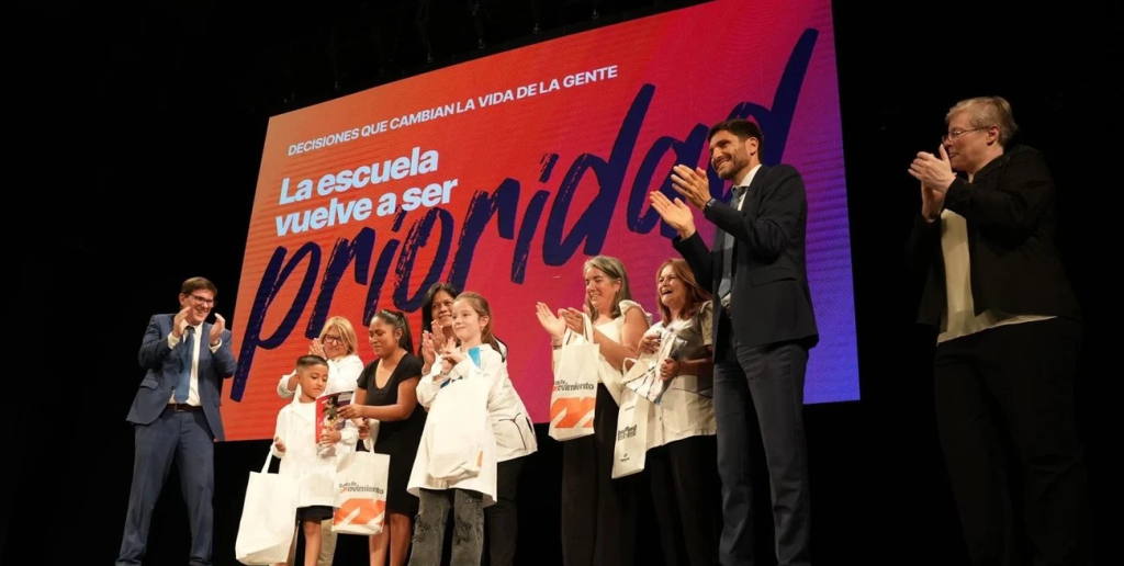 Pullaro inst&oacute; a los funcionarios a salir a difundir los cambios y transformaciones