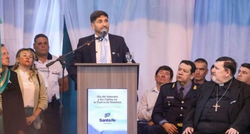 Pullaro: “En la reforma de la Constitución tiene que quedar plasmada la lucha y la reivindicación de la soberanía sobre Malvinas”