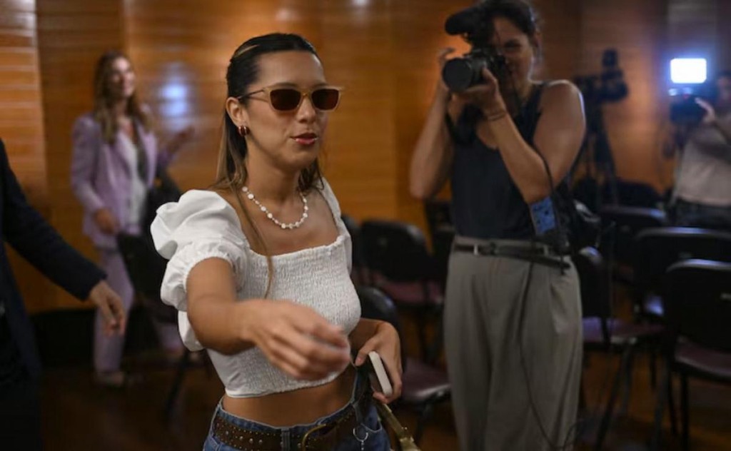 Regres&oacute; al pa&iacute;s la abogada acusada de racismo en Brasil: "Por fin se termin&oacute;"