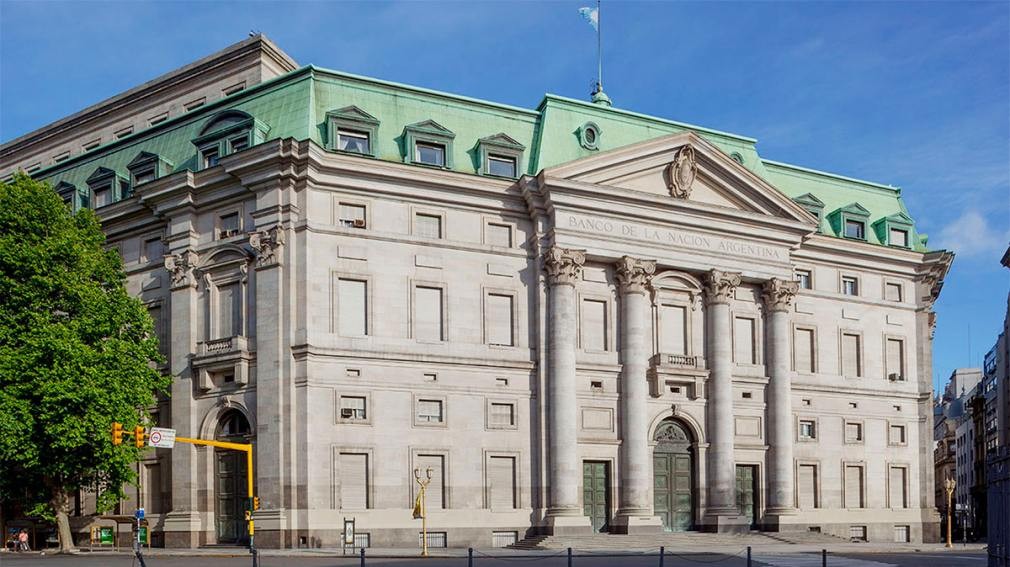 Desde la oposici&oacute;n piden investigar a funcionarios y legisladores de LLA que recibieron cr&eacute;ditos del Banco Naci&oacute;n