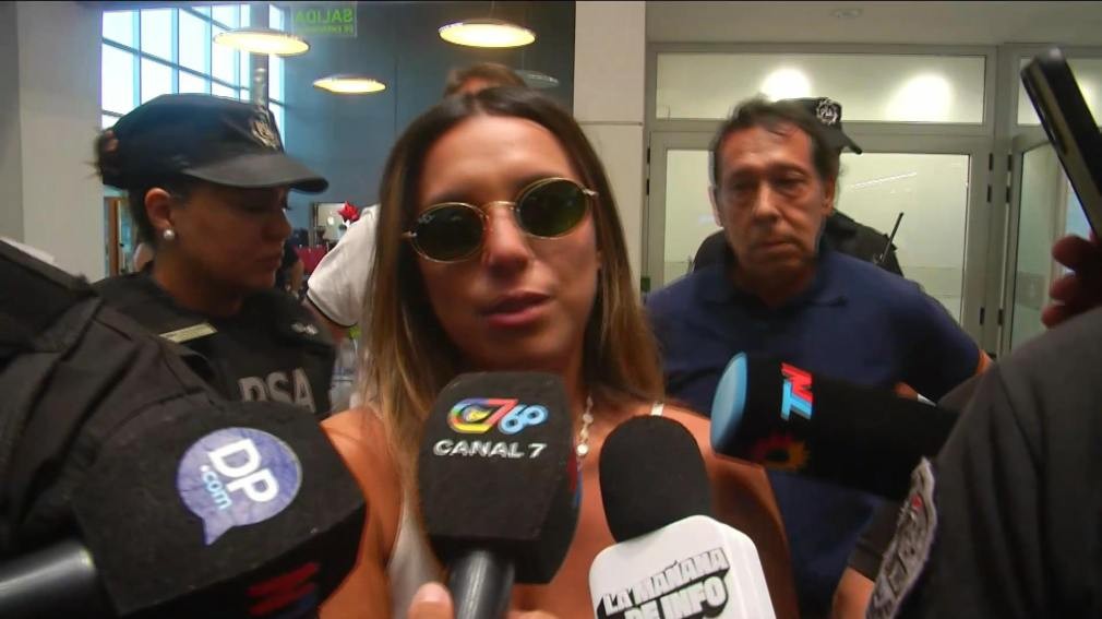 &ldquo;Ahora que estoy en Santiago por fin me siento segura con mi gente&rdquo;, las primeras palabras de Agostina P&aacute;ez tras su regreso