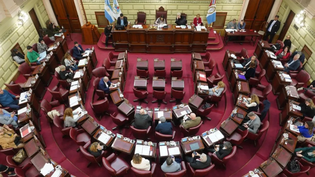 D&iacute;a clave para la ley de municipios: Diputados la debate este jueves junto a una nutrida agenda