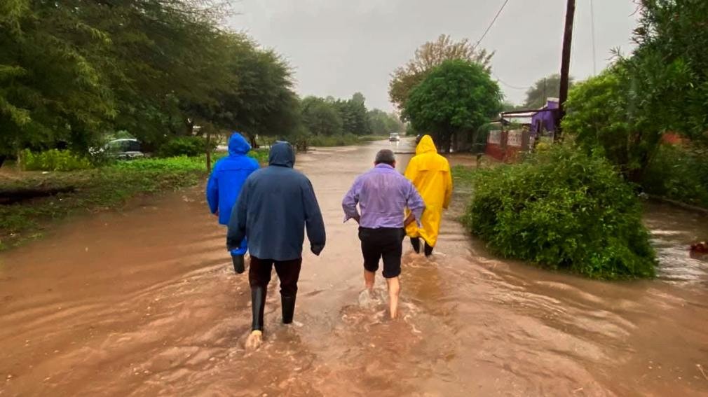 Emergencia en el sudeste santiague&ntilde;o: el violento temporal dej&oacute; a varias localidades bajo el agua