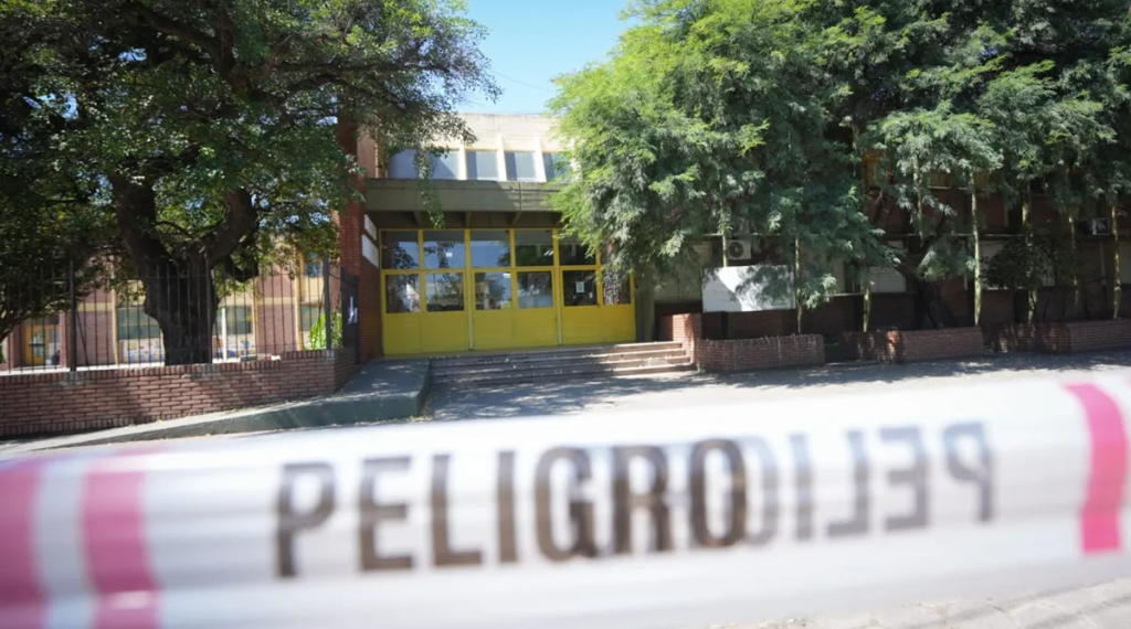 Investigan en C&oacute;rdoba los v&iacute;nculos de un adolescente con la red detr&aacute;s del tiroteo en San Crist&oacute;bal