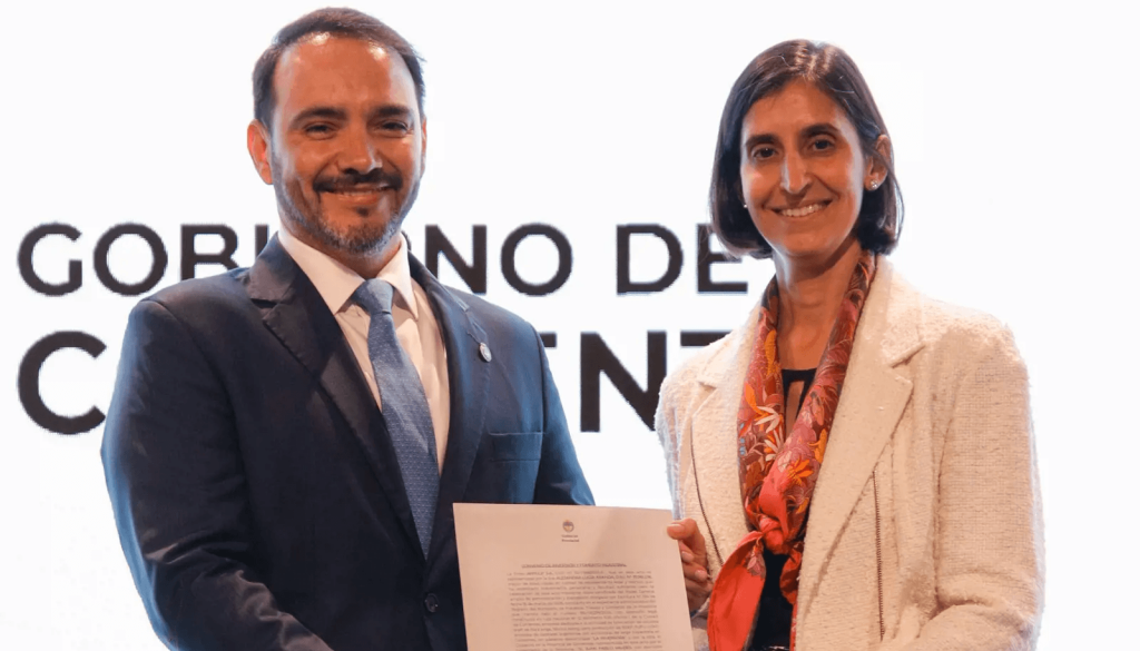 Inversi&oacute;n hist&oacute;rica en Corrientes: U$S 2.000 millones para la planta de fibra de pino m&aacute;s grande del mundo