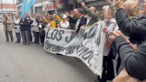 ATE realiz&oacute; una protesta en la sede del Pami en Santa Fe: "No est&aacute;n dando respuestas"