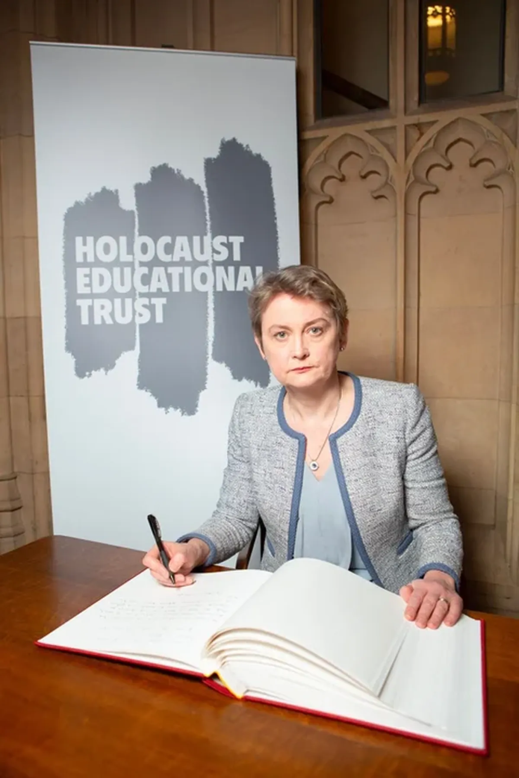 Escala el conflicto: la canciller del Reino Unido afirm&oacute; que las Islas Malvinas son brit&aacute;nicas