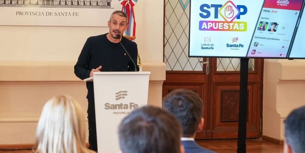 C&oacute;mo funciona la app que lanz&oacute; Santa Fe para bloquear apuestas y controlar el celular de menores