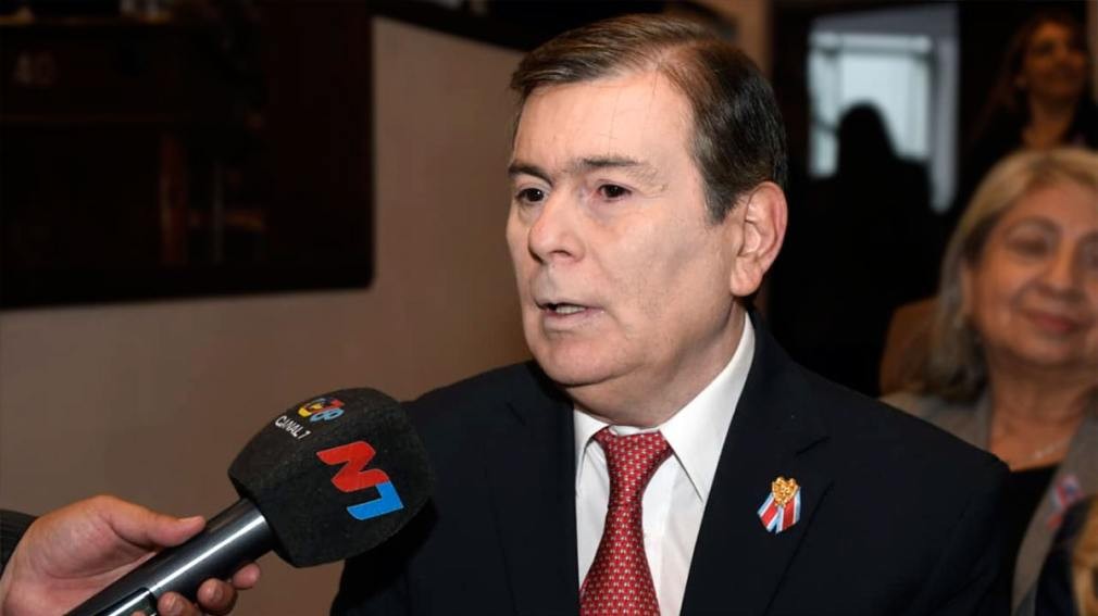 El senador Gerardo Zamora resalt&oacute; el &ldquo;rumbo de previsibilidad&rdquo; del gobernador El&iacute;as Su&aacute;rez