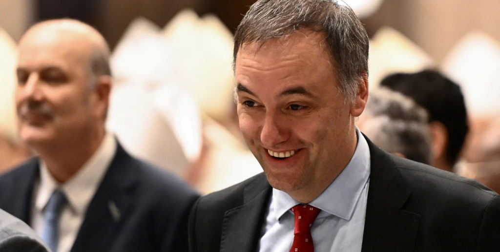 Empez&oacute; el tiempo de descuento para Adorni, que igual tendr&aacute; apoyo incondicional de los Milei