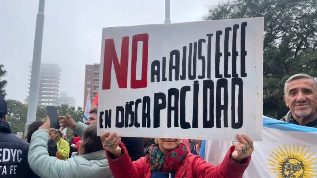 El Gobierno de la Provincia de Santa Fe se opone al ajuste al sistema de discapacidad que lleva adelante Naci&oacute;n