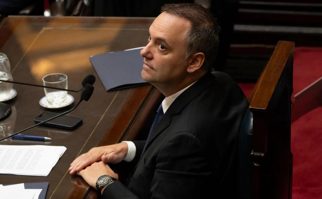 Adorni habl&oacute; en Diputados y desafi&oacute; a la oposici&oacute;n: &ldquo;No voy a renunciar&rdquo;