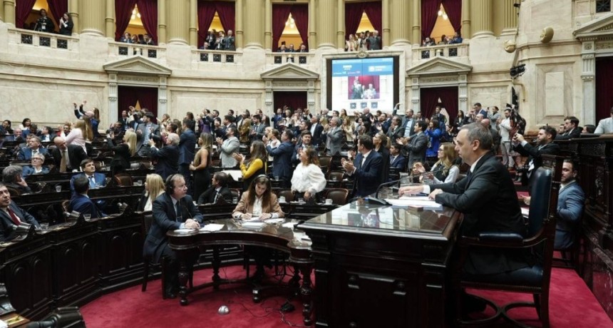Cosecha y exportaciones r&eacute;cord: en su paso por el Congreso, Adorni cit&oacute; el empuje del agro