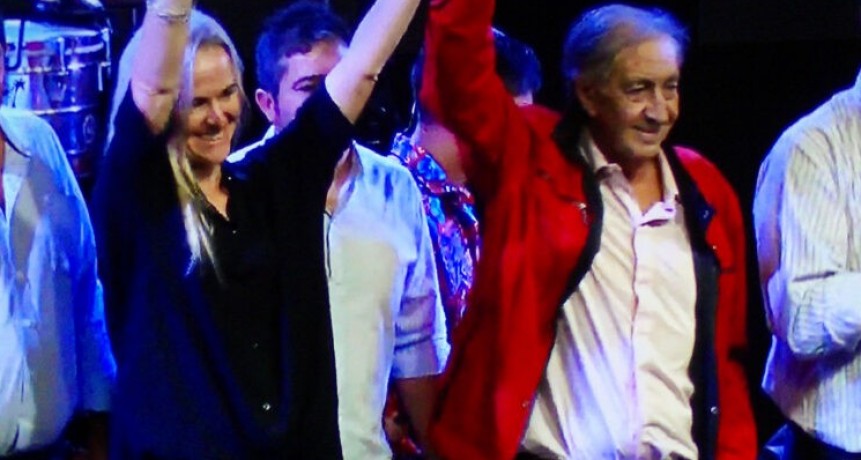 María Eugenia Schreiber es la compañera de fórmula del senador Raúl Gramajo