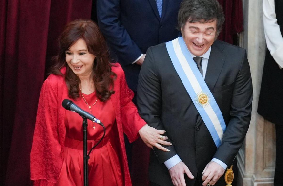 Ficha limpia: el inesperado canje de Milei por el kirchnerismo