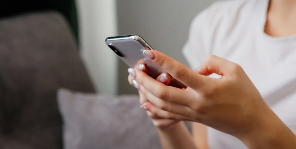 El gobierno eliminará aranceles a la importación de teléfonos celulares