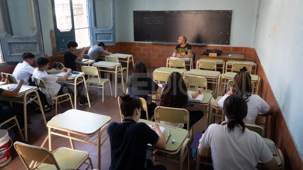 Los resultados de las Pruebas Aprender 2024 arrojaron que 1 de cada 10 chicos en tercer grado no sabe leer
