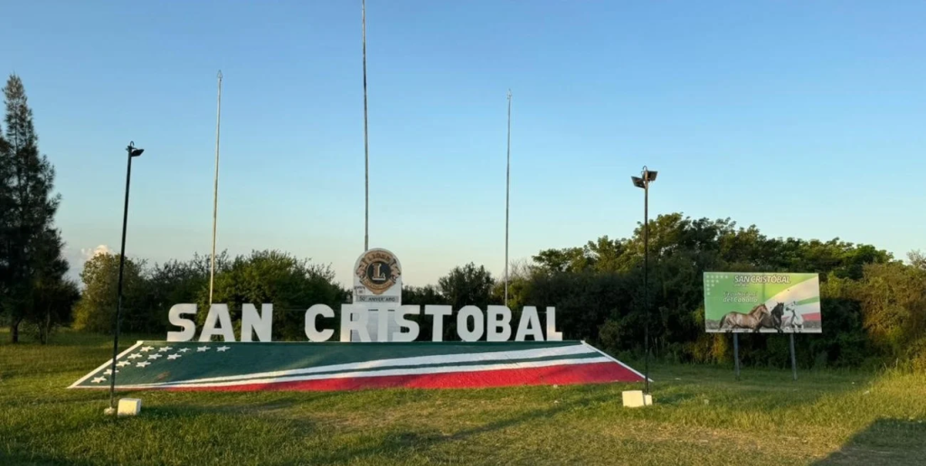 San Crist&oacute;bal, a un mes del horror: entre el asedio medi&aacute;tico y el dif&iacute;cil camino de recuperar el aula