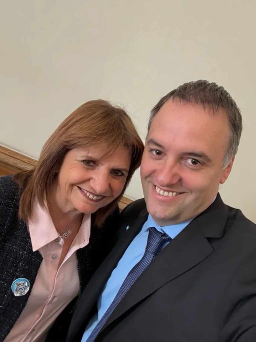 Patricia Bullrich dijo que Manuel Adorni tiene que presentar su declaraci&oacute;n de bienes de forma "inmediata"