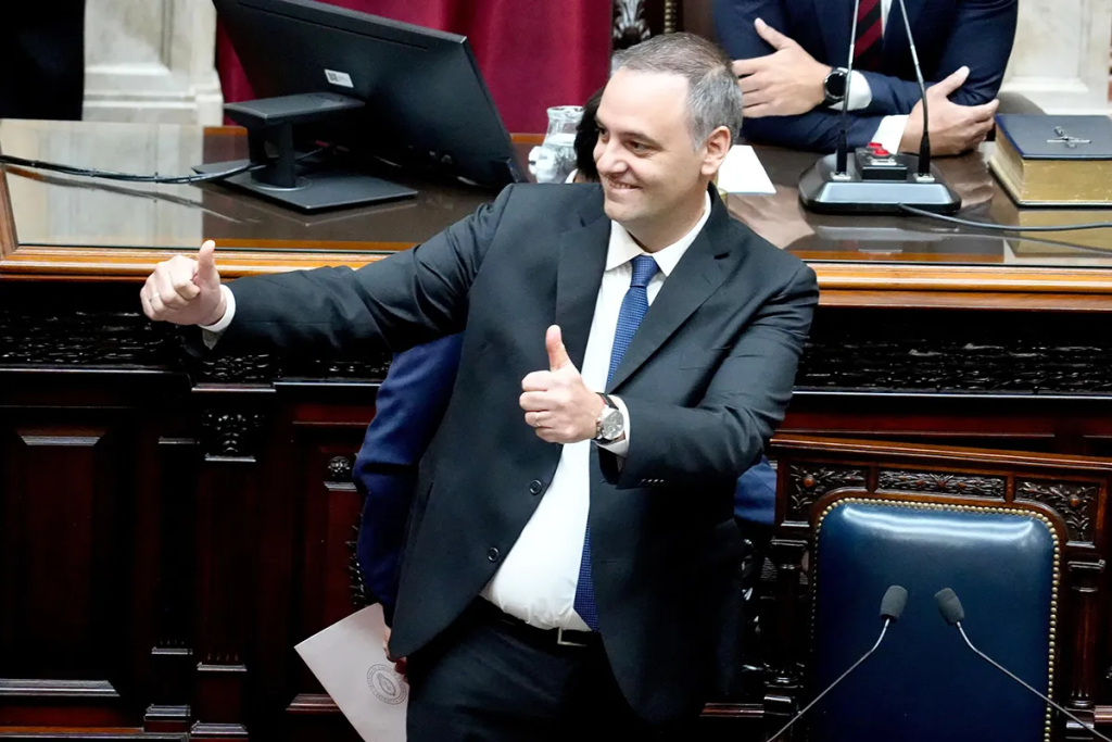 Causa Manuel Adorni: la Justicia detect&oacute; movimientos con criptomonedas y analiza su patrimonio digital