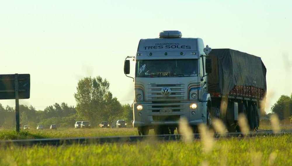 Aporte de U$S 1,5 por tonelada para rutas en Santa Fe: para la Provincia, &ldquo;deben pagarlo las exportadoras&rdquo;