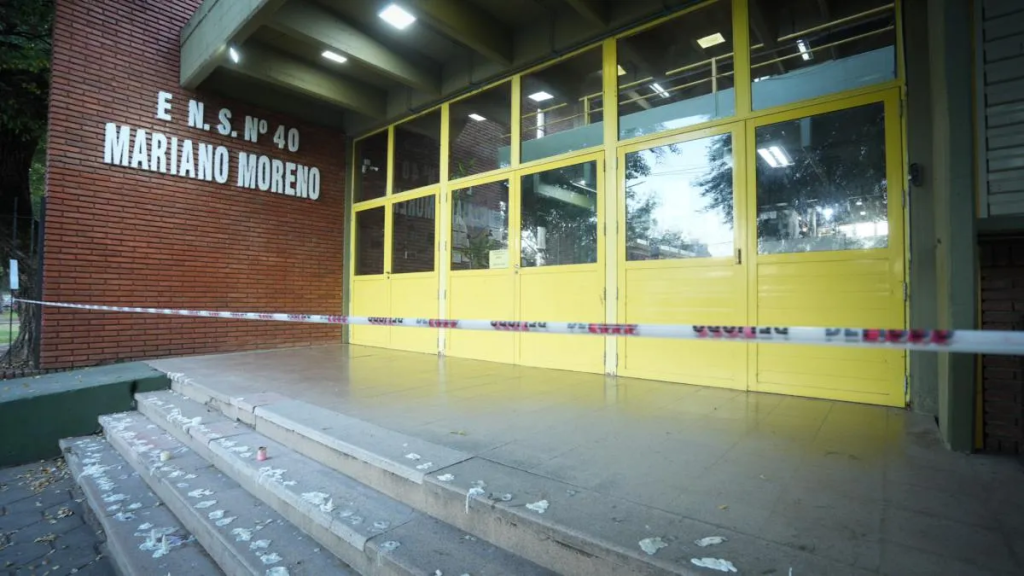 Susto y falsa alarma en San Crist&oacute;bal: una explosi&oacute;n gener&oacute; p&aacute;nico en la Escuela Mariano Moreno