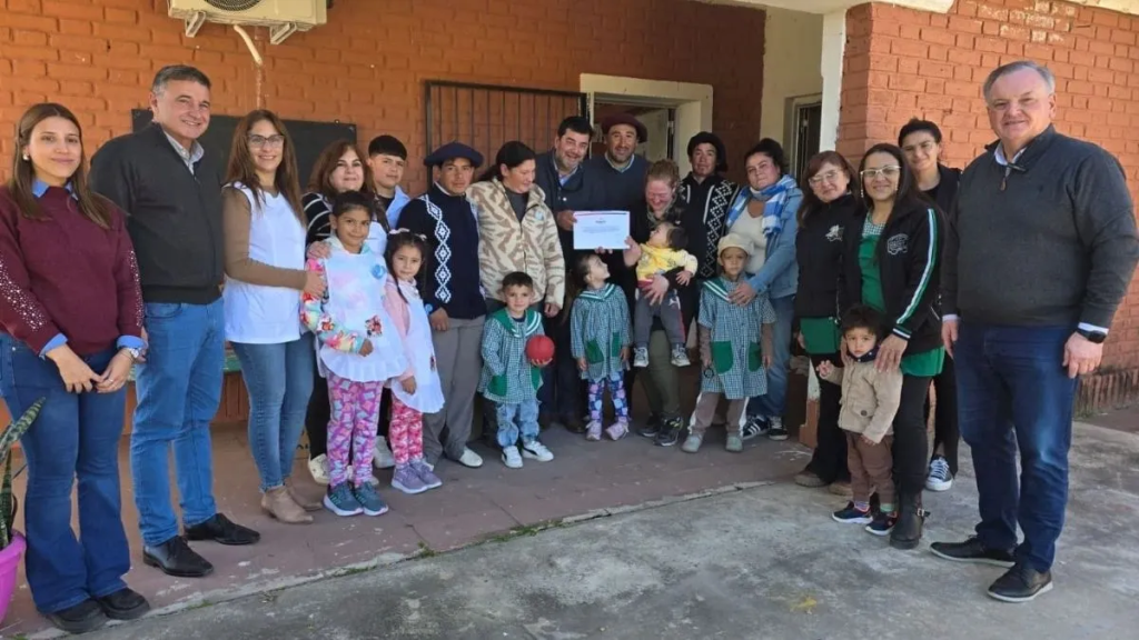 El senador Felipe Michlig llev&oacute; soluciones a instituciones del departamento San Crist&oacute;bal