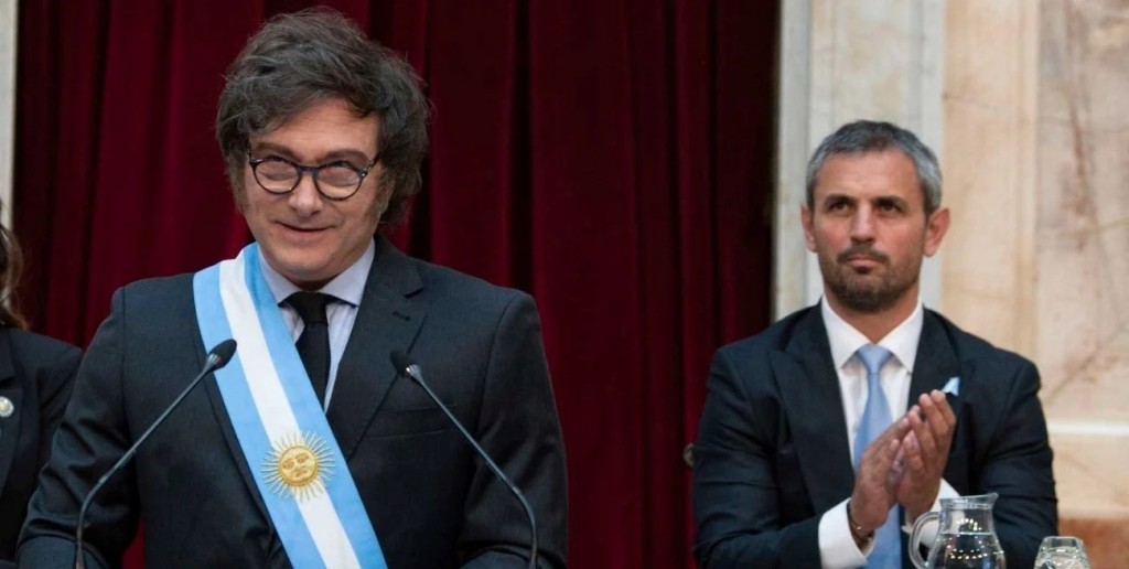 Javier Milei asegur&oacute; que "le plantaron" una interna a Mart&iacute;n Menem