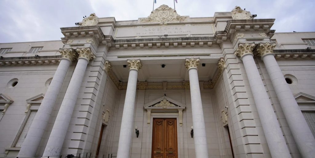El Senado avanza con consultas por la nueva ley de proceso contencioso administrativo