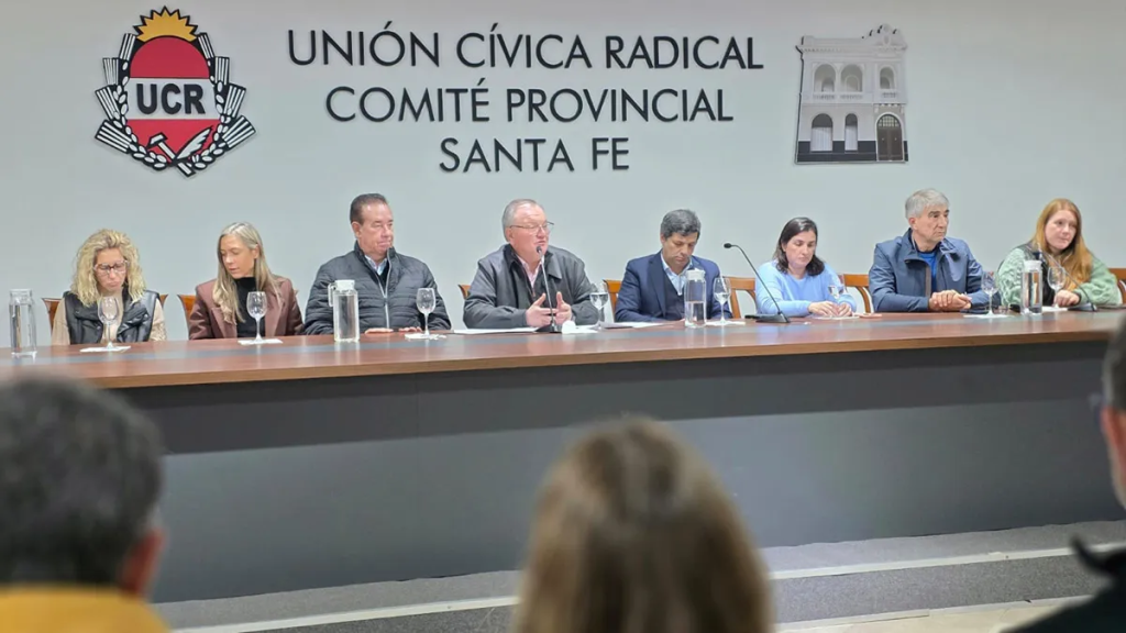 Qued&oacute; conformada la mesa de conducci&oacute;n de la UCR provincial presidida por Felipe Michlig